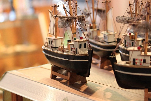 Free Boat Model photo and picture
