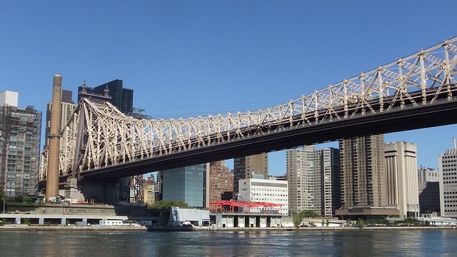 Free New York East River photo and picture