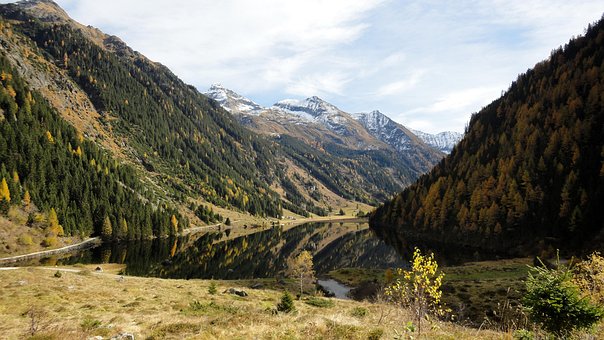 Riesachsee, Lago De Montaña, Otoño