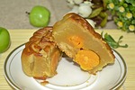 the mid-autumn festival, reunion, moon cakes