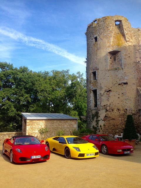 Free Racing Car Ferrari photo and picture