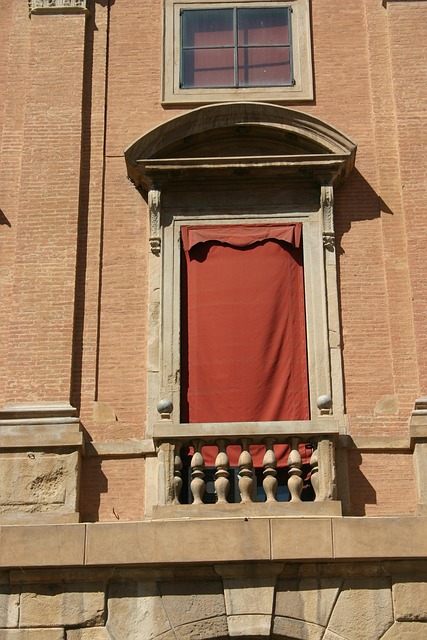 Free Bologna Italy photo and picture