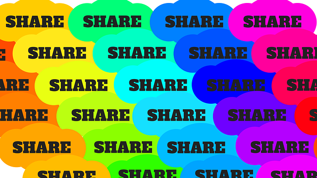 Free share sharing cloud illustration