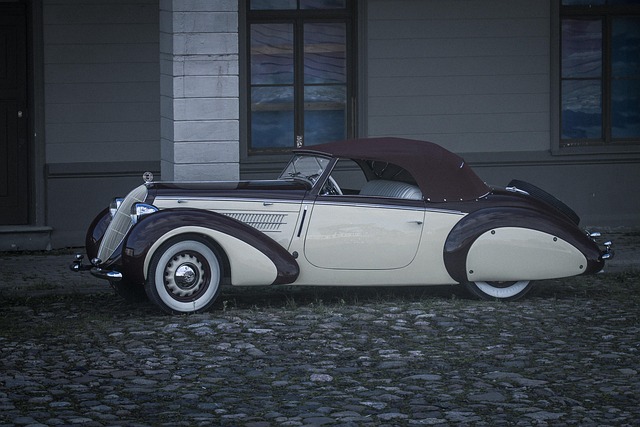 Free Historic Elegance photo and picture