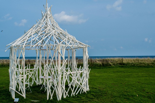 Free Pavilion Woodhouse photo and picture
