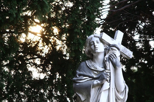 Free Statue Graveyard photo and picture