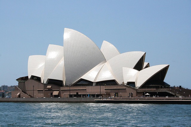 Free Sydney Opera photo and picture