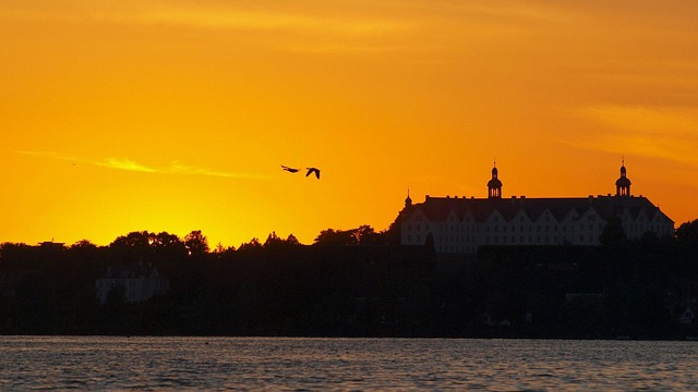 Free Plön Castle photo and picture