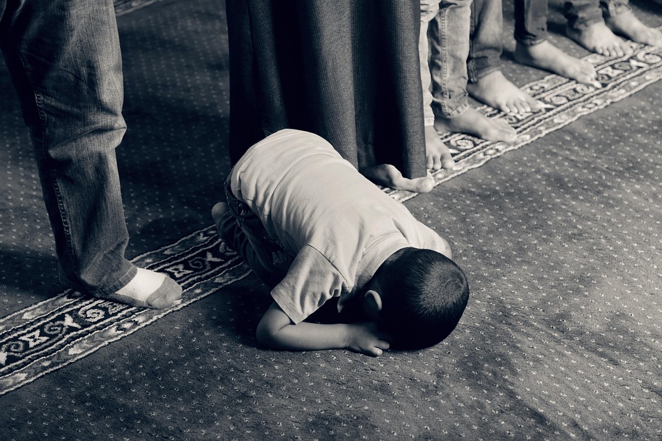 Dziecko, Modląc Się, Muzułmański, Islam, Wiara