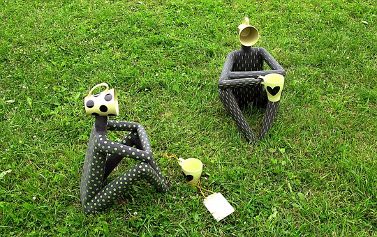 Free Tea Pair Sculpture photo and picture