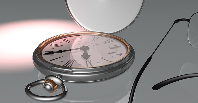 Free pocket watch time dial illustration