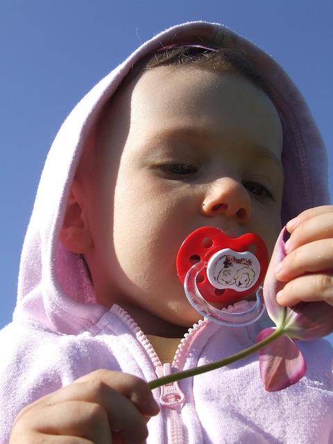A Child Pink Cumeľ Free Photo On Pixabay