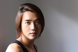 男性