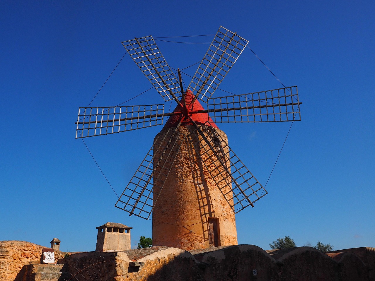Windmill - free online jigsaw puzzle photo