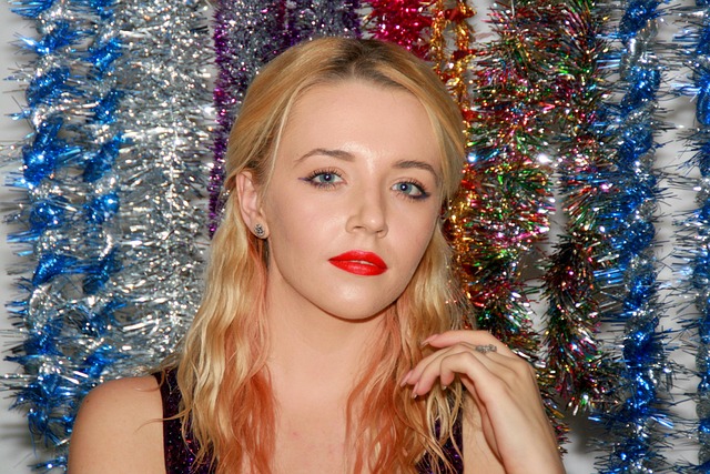 Free Face Tinsel photo and picture