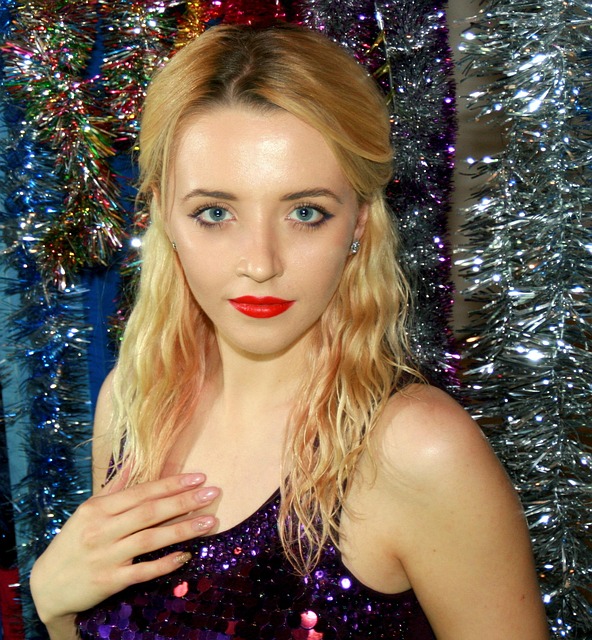 Free Face Tinsel photo and picture