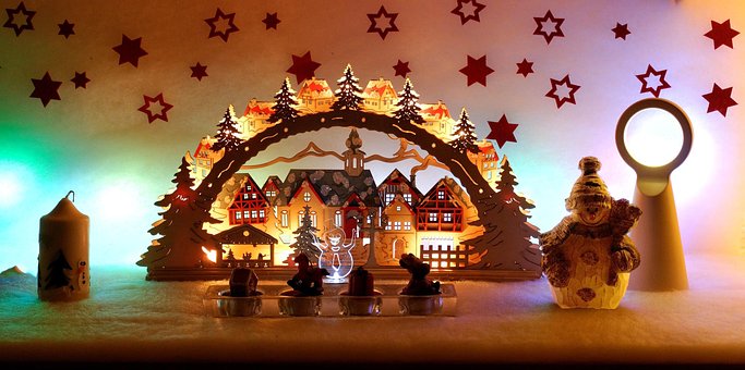 Free Christmas Candle Arches photo and picture