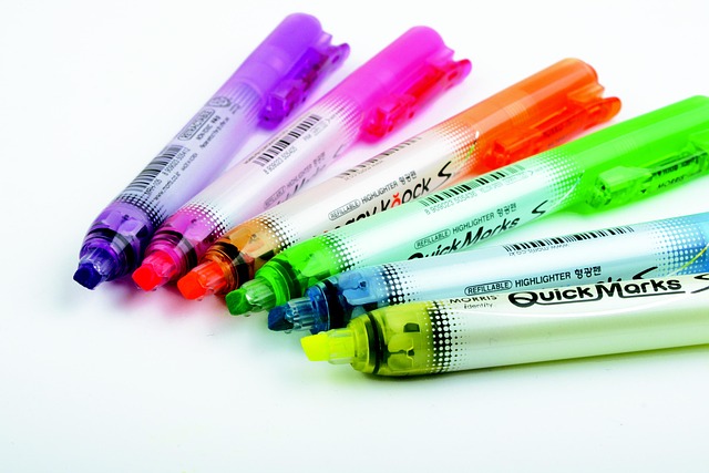 Free Highlighter Stationery photo and picture