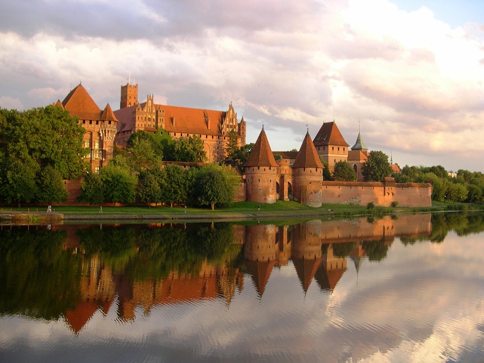 Castillo de Malbork polonia viaje tour