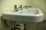 bathroom sink, washroom, porcelain basin
