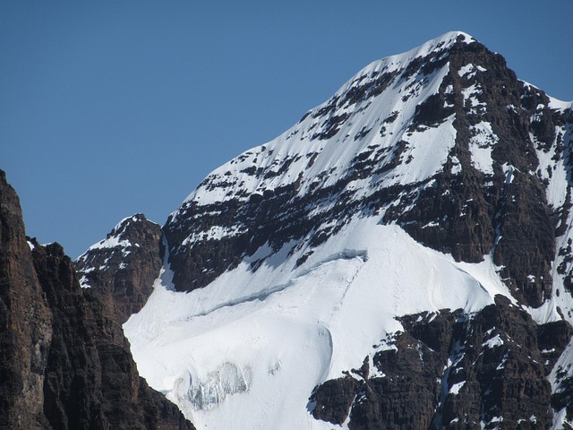 Free Condorini Mountain photo and picture