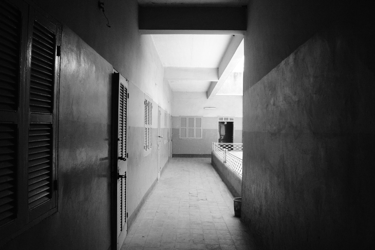 Viejo Edificio En Blanco Y Negro - Foto gratis en Pixabay - Pixabay