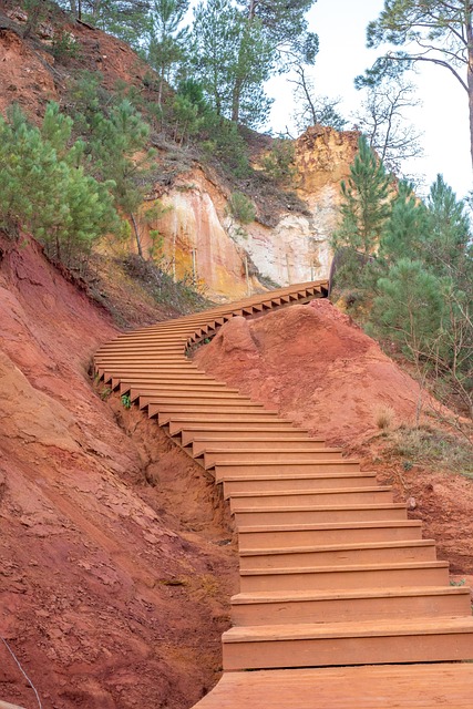 Free Roussillon France photo and picture