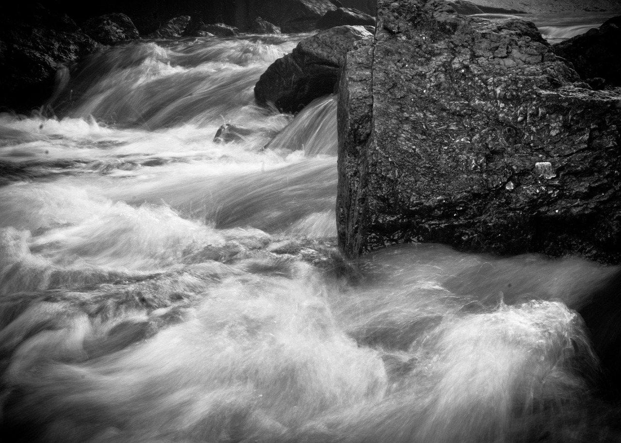 Agua, Cascada, En Blanco Y Negro, Río