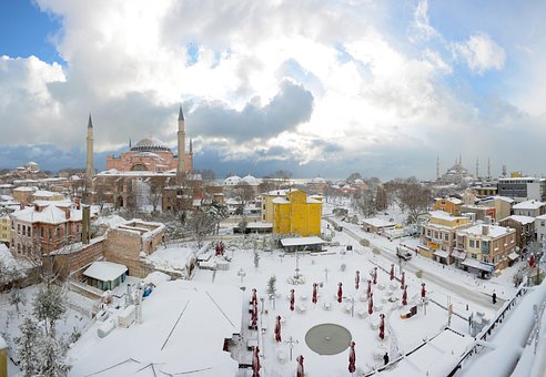 Aya Sophia, Sultanahmet, Sne