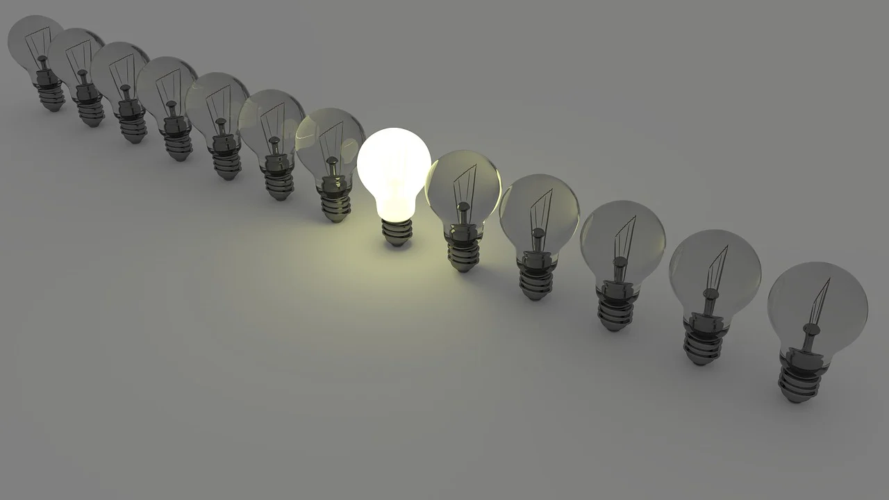 Free light bulbs light idea illustration