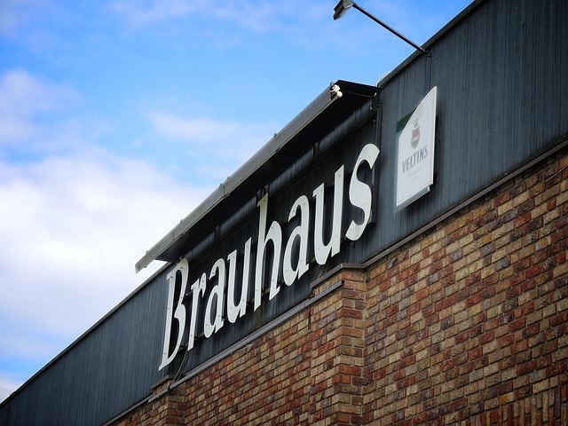 Free Restaurant Brewery photo and picture
