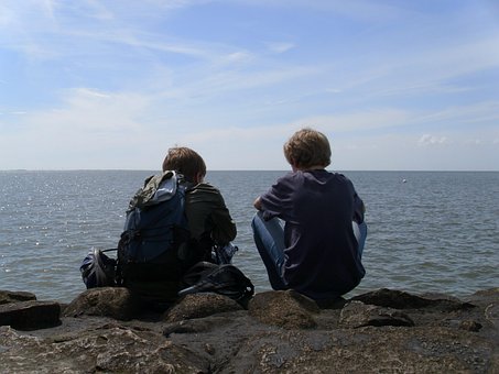 Free Friends Sea photo and picture