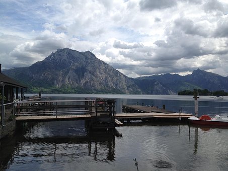 Free Traunstein Traunsee photo and picture