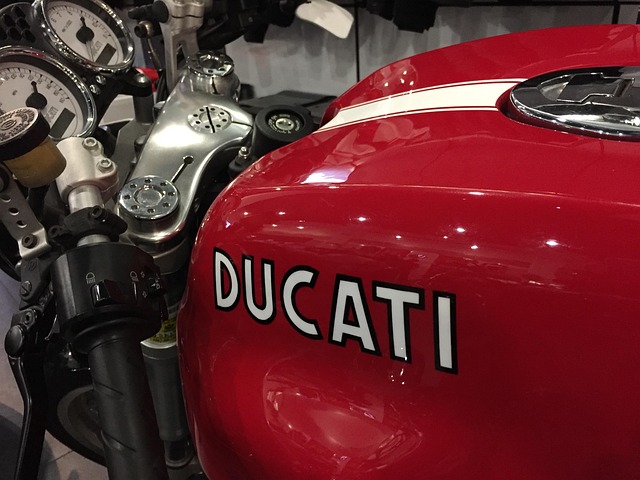 Free Motorcycle Ducati photo and picture
