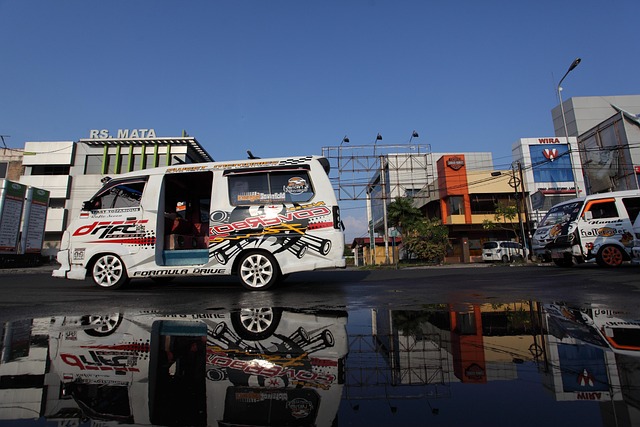Free Padang Public Transport photo and picture