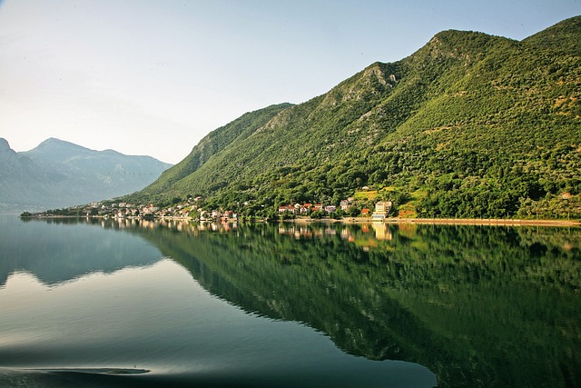 Free Mountain Sea photo and picture