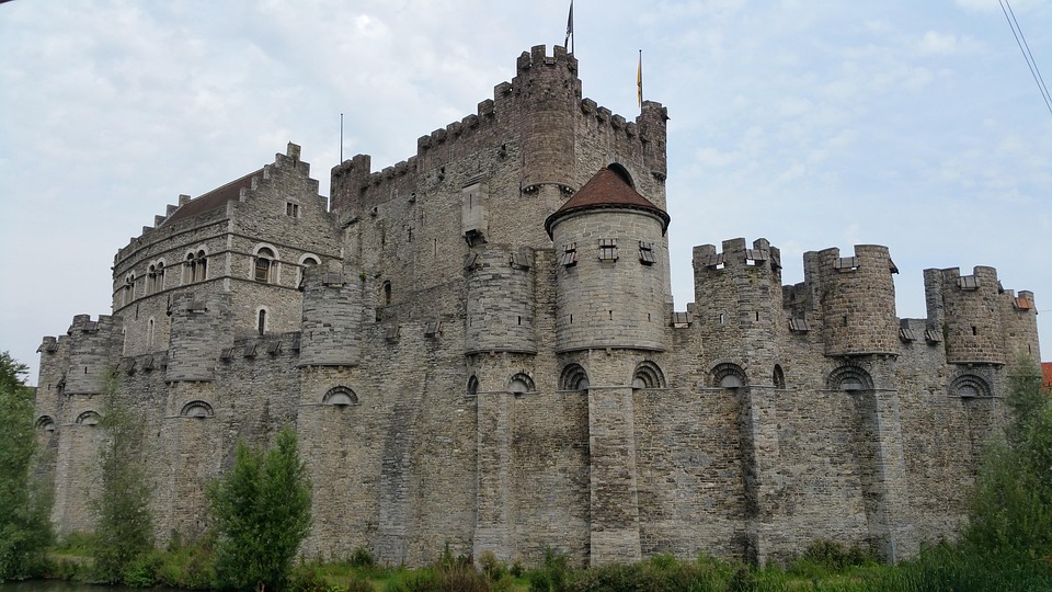 Castillo de Gravensteen en el centro de Gante