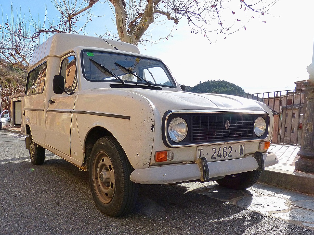 Van Ancient Vintage Renault Free Photo On Pixabay Pixabay