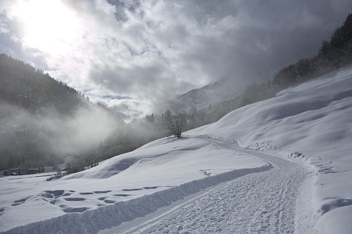 Free Mountain Snow photo and picture