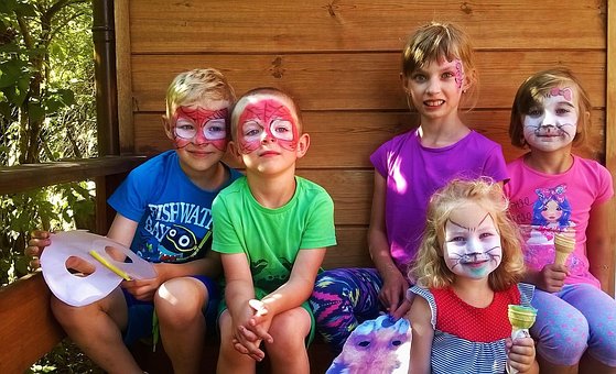 Free Children Game photo and picture