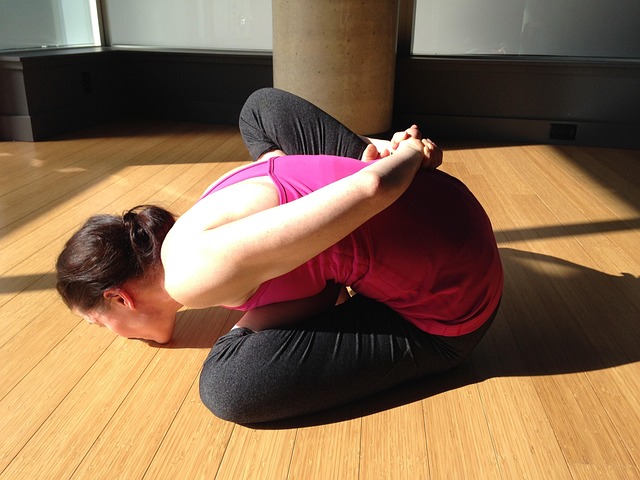 Free Yoga Girl photo and picture