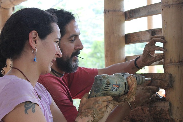 Free Building Couple photo and picture