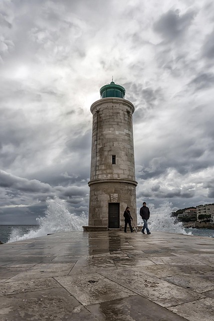 Free Lighthouse Marseille photo and picture