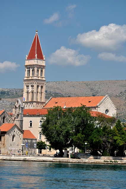 Free Riva Cathedral photo and picture