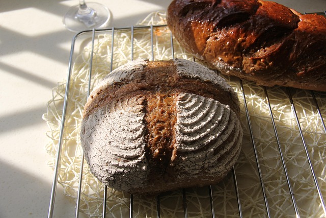 Free Bread European Bread photo and picture