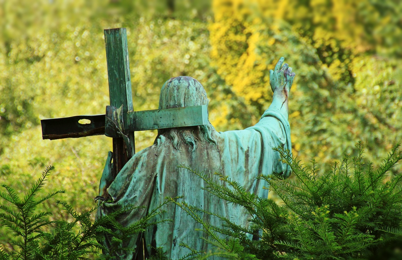 Graveyard - free online jigsaw puzzle photo