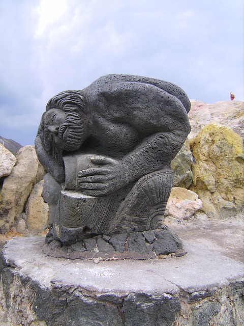 Free Statue Stone photo and picture