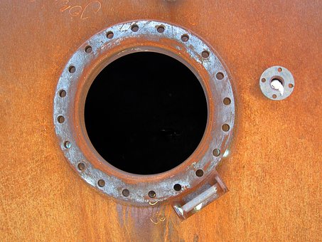 Free Hatch Rust photo and picture