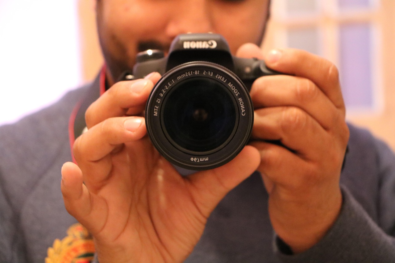 4+ Free Dslr Clicked & Selfie Stick Images Pixabay