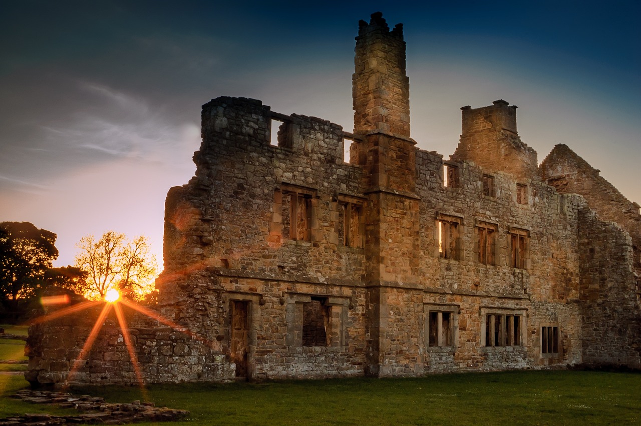 Egglestone Abbey - free online jigsaw puzzle photo
